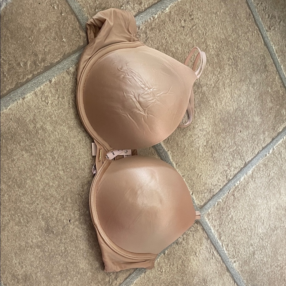 Victoria's Secret Nude T-Shirt Bra